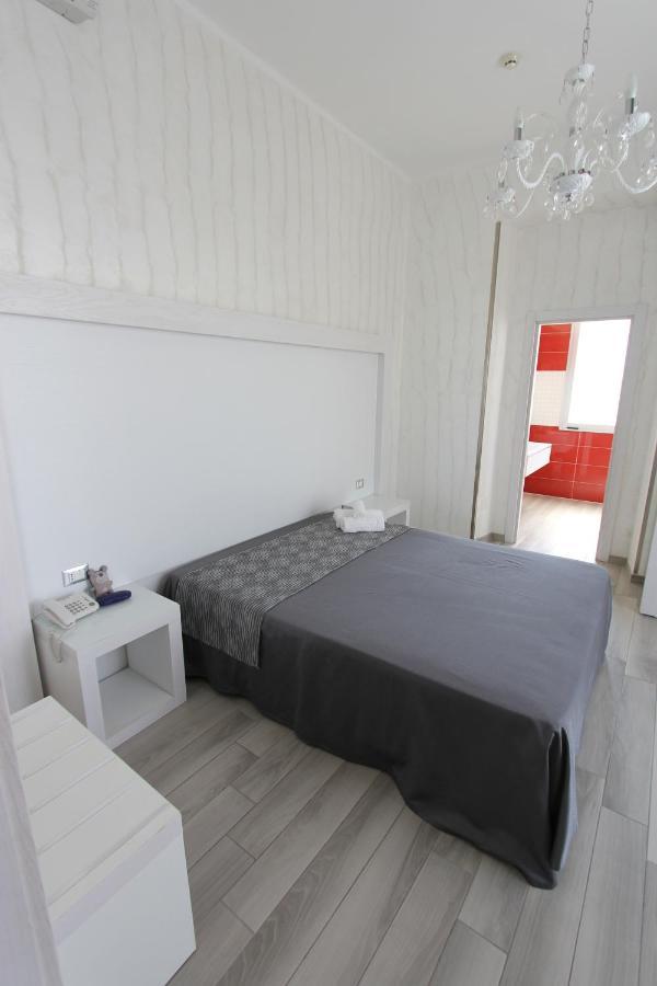 Hotel Paladini Porto Cesareo Extérieur photo
