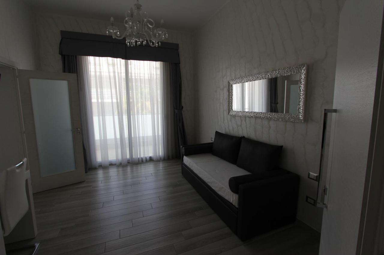 Hotel Paladini Porto Cesareo Extérieur photo