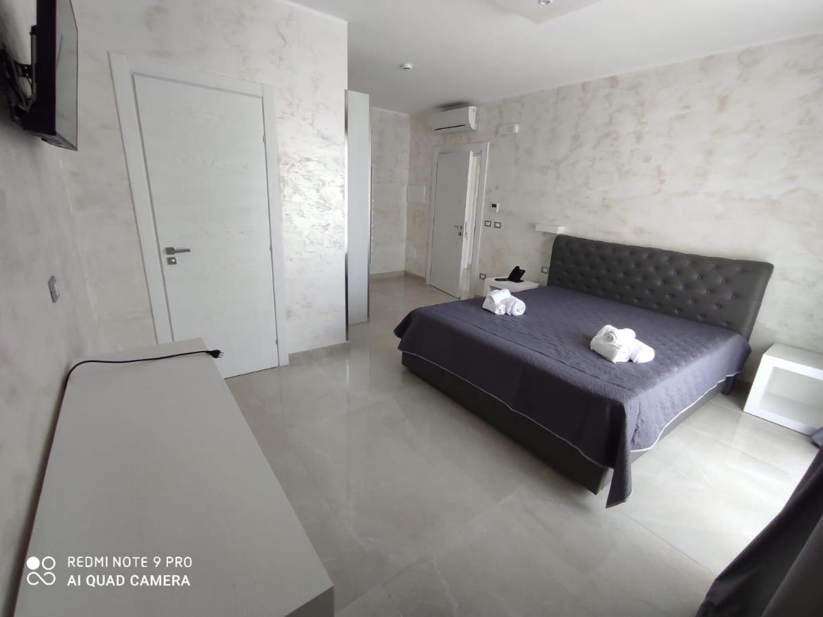 Hotel Paladini Porto Cesareo Extérieur photo