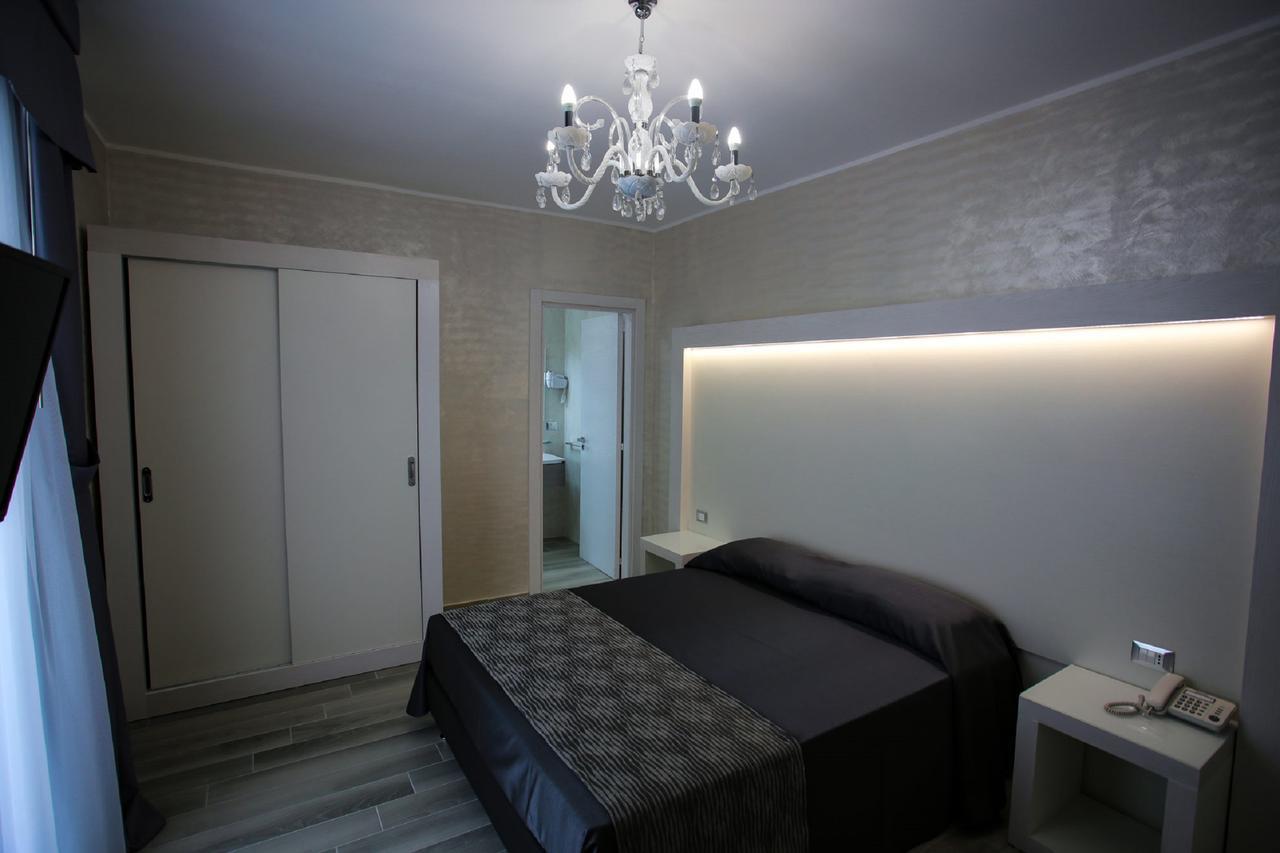 Hotel Paladini Porto Cesareo Extérieur photo